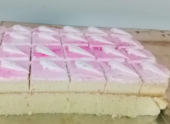 Strawberry Cake Square