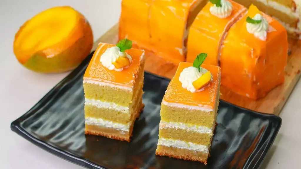 Mango Cake Square 20